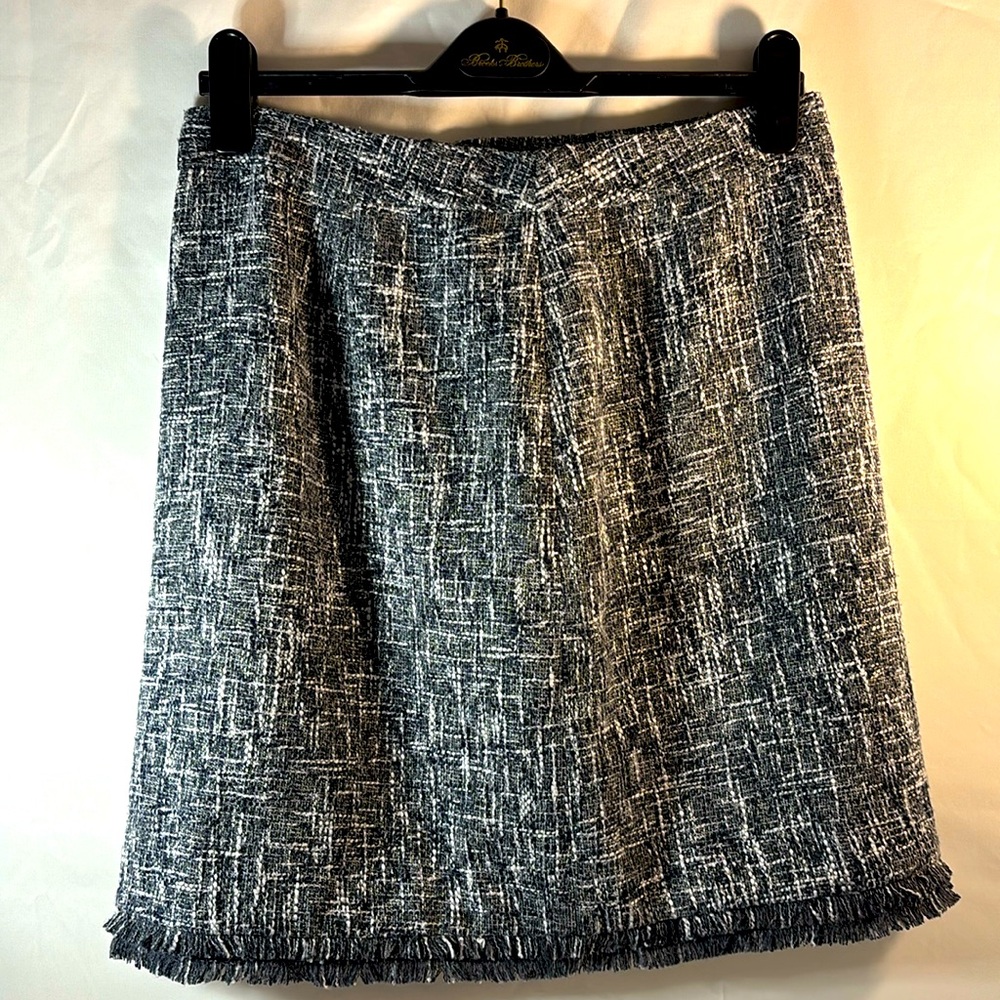 Brooks Brothers Classic Preppy Staple Pencil Straight Skirt WOOL 8 Boucle Tweed